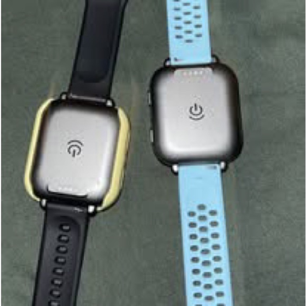 Bark Smartwatch Black and Blue with Minimalist Design